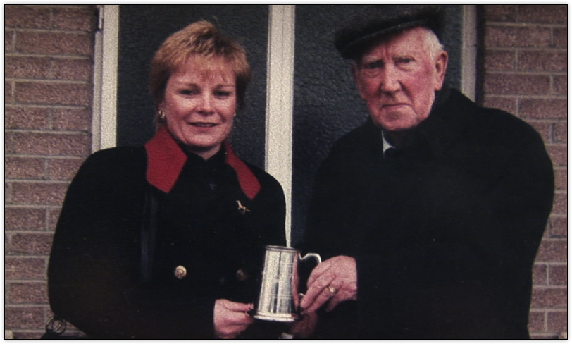 Elix collects cup for Minella.